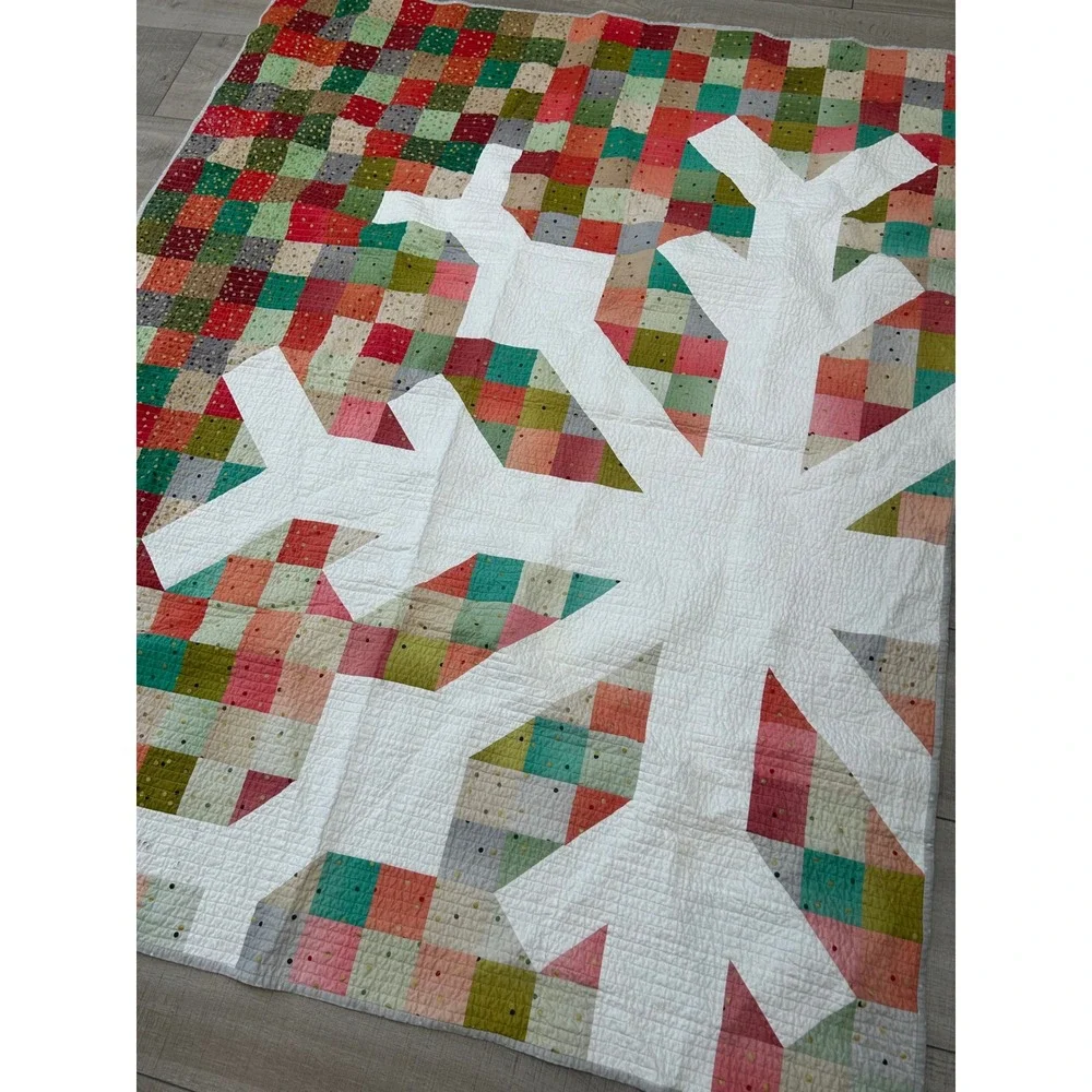 Handmade Snowflake Patchwork Quilt Multicolor Christmas Winter Throw  55x66